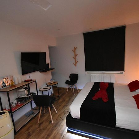 Spa Privatif Love Room, Le Hammam Et Bulles, Chez Nuits Chartraines Chartres Exteriér fotografie