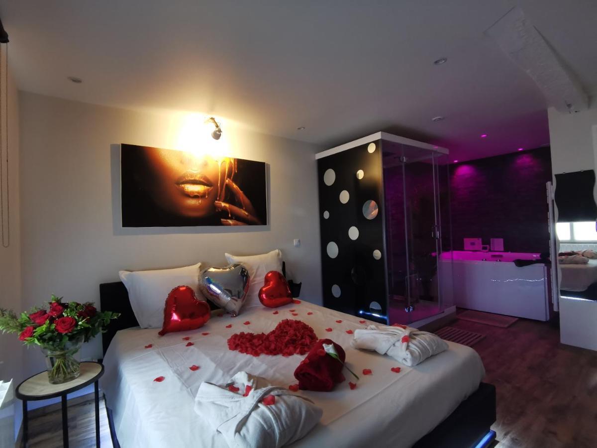 Spa Privatif Love Room, Le Hammam Et Bulles, Chez Nuits Chartraines Chartres Exteriér fotografie